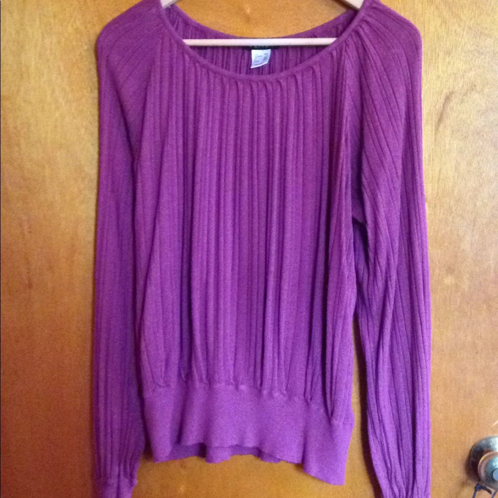 Venus Scoop-neck Sweater